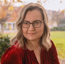 What time is the Halloween parade in Ashland?