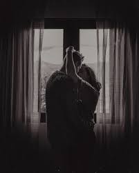 Black And White Photoshoot At Home Pin On Goals