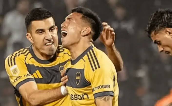Arruabarrena tomó una decisión con Alan Velasco y en Boca creen que puede  cambiarlo todo