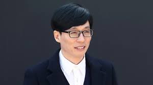 The best gifs for 유재석. ë¬´í•œë„ì „ ëë‚¸ ìœ ìž¬ì„ì„ ìž¡ì•„ë¼