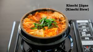 An easy halal kimchi jjigae recipe to spice up your next meal. Kimchi Jjigae ê¹€ì¹˜ì°Œê°œ Kimchi Stew Youtube