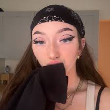 emily grantham (@emilygrantham_) • Instagram photos and videos