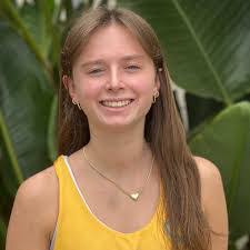 Madelyn Nolan's Instagram, Twitter & Facebook