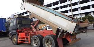 Important information about ez cart tipper's product dimensions. What Are The Advantages And Disadvantages Of A Flat Body And A 2 Tonne Dump Truck Expert Maintenance And Buying Tips Carused Jp Blog