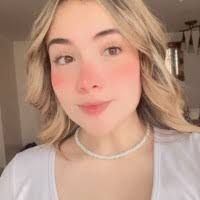 2400+ perfiles de «Marian»