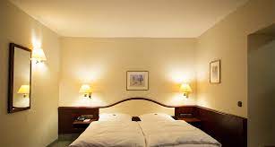 Zimmer köln, schönes wg zimmer für studenten zu vermieten. 3 Bettzimmer Economy Hotel Imperial