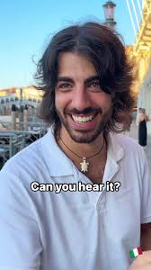 Quick italian lesson from Venice 🤓 Have you ever been in this city? 🇮🇹  #learn #learnitalian #italianlanguage #italian #italianforbeginners