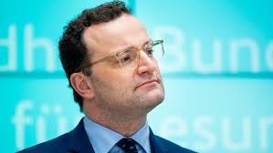 »der digitale impfpass?«, fragt die apothekerin und nickt in richtung des computers in der mitte die menschen, die mit ihrem impfausweis in der hand aus der apotheke kommen, fallen an der belebten. Spahn Apotheken Sollen Digitale Impfpasse Ausstellen Apotheke Adhoc