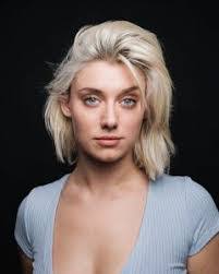 Carrie Lund's Instagram, Twitter & Facebook