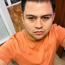 Este lunes, Natalia Tellez se convirtió en nuestra portada y la conductora  se ve GUAPÍSIMA! 👗👠👒😍 Mira todo lo que hubo en este #MakingOf. 👇