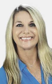 Jillian Hartman's Instagram, Twitter & Facebook