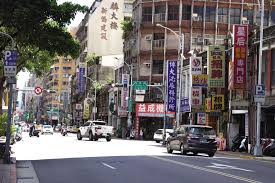 Dalongdong baoan temple · 4. Street Smarts Capturing Taipei Street Scenes With Flaneur Taipei Quarterly 2019 Autumn Vol 17 Taipei Travel