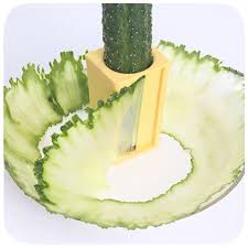 Pas Cher Nouveau Diy Coupe De Concombre Curl Slicer Sharpener Legumes Sculpture Sur Fruits Outils Tranches Eplucheur Out Sculptures De Fruits Concombre Cuisine