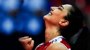 1991 yılında samsun'da doğan simge şebnem aköz, voleybola yedi yaşında başladı. Volleyball Skills By Hande Baladin Power Spikes Vnl 2019 Hd Youtube