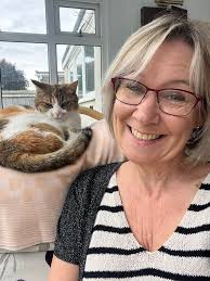 Maybe time to make a presentation of myself. A 55 yr old woman, living in  the north of Sweden (the land of the midnight sun and northern lights in  winter time). I'm