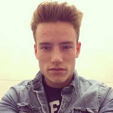 Alex Kardos's Instagram, Twitter & Facebook