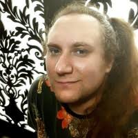 200+ profilů „Trokey“