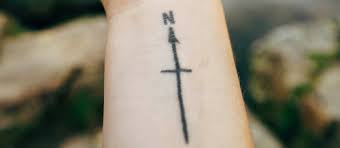 Jul 29, 2021 · te presentamos 40 tatuajes simbólicos y con un profundo significado para que puedas decidir cuál te favorece más. Significado De Tatuajes Significados