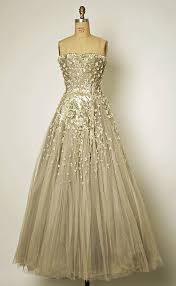 House Of Dior French Founded 1947 Chambord Christian Dior French 1905 1957 Fall Winter 1954 55 French Vintage Dresses Pretty Dresses Fancy Dresses