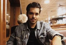 Emir Can Igrek Https Www Sozler In P 1202 I Guzel Sozler Sozler In Guzel Soz Kitap Alintilari Atasozleri
