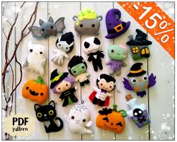 Halloween Ornaments Pattern Felt Halloween Ornament Sewing Etsy Felt Halloween Ornaments Felt Ornaments Diy Felt Ornaments