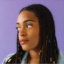 Jennifer Hack's Instagram, Twitter & Facebook