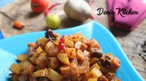 Method sambal goreng kentang kupas kentang, iris memanjang berbentuk batang korek api. Sambal Goreng Kentang Ala Kondangan Denia Kitchen