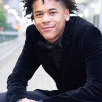 Ashanti Morris's Instagram, Twitter & Facebook