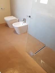 Malta in resina ad acqua pronta all'uso applicabile direttamente su piastrelle, cemento, legno, cartongesso etc. Bagni In Resina 1 Galleria Benvenuti Su Resinedesign Art Decor Pavimenti E Rivestimenti In Resina Di Brogna Antonio