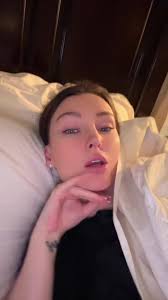 𝓐𝓼𝓱𝓵𝔂𝓷 𝓞𝓻𝓽𝓲𝔃 🌸 (@ashlyn_ortizz)