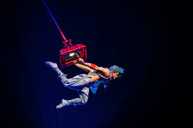 Review Cirque Du Soleils High Flying Death Defying Volta