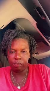 Danielle Givens (@daniellegivens1980)