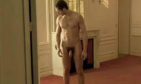 HERES HOW TO SEE 64 CELEBRITY PENIS GIFS - Fleshbot
