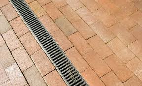 Entwasserungsrinne Selbst De Entwasserung Einfahrt Pflasterarbeiten