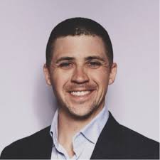 Ok, Ok…Y'all twisted my arm, and I did the AI action figure fad 🤖🦸🏻‍♀️ I  provided a headshot, and that's it! Then, I tweaked accessories, and that's  it! Color me impressed (and