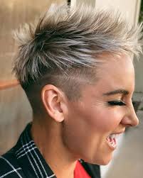 Just a girl and her #Hairgician 💇🏼 #LoveIsInTheHair 💕 #ChopChop 🔥  #GameSetMattek 💋 @ The Bespoke Salon