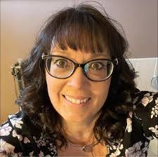 Jennifer Vanslyke's Instagram, Twitter & Facebook