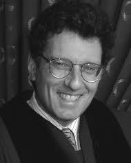 Jeffrey Lauderdale's Instagram, Twitter & Facebook