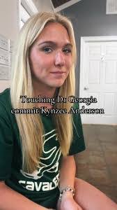 Allison Gamble's Instagram, Twitter & Facebook