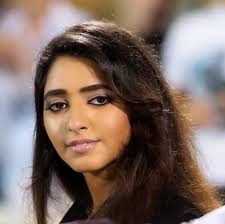 Rashid Bin Mohammed Al Maktoum Mahra Bint Mohammed Bin Rashid Al Maktoum Galadubal On Instagram غلا دبي فديتج الغالية ربي يحفظج ويسعدج Maryam Mr Al Maktoum In 2020 Beautiful Face Beauty Maryam