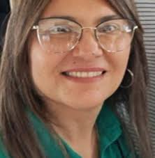 Basta con mirar a tu alrededor para empezar a disfrutar ...  #MauricioBenoist #Frases