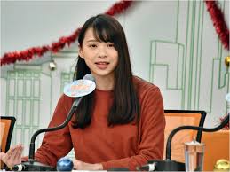 出獄。 早上約 10 時，綁著馬尾、戴著眼鏡的周庭離開大欖女懲教所，之後直接上私家車離開，期間未有發言。 pic.twitter.com/q8nyjs5idy. Kelly Online å'¨åº­é å'Š6æœˆå‡ºç„ç›¼å¯æš«æ™‚ä¼'æ¯ é ­æ¢æ—¥å ±