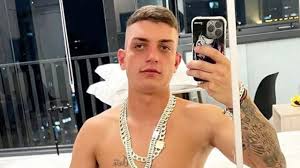 Jovem de Araraquara que teve caso com sogro estaria fazendo programa por R$  5 mil - Observatório G