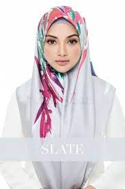 For more videos ✨ all bawal tutorials material chiffon voile bidang 50 all bawal in this video. Bawal Satin Corak Bunga Liar Fenomena Baru Naelofar Hijab