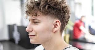 Mixing & Mastering Engineers, Producers & Songwriters who worked with  Perussastamala