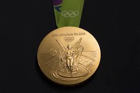 Já a mulher com mais medalhas é a ginasta ucraniana larissa latynia. O Que Tem Nas Medalhas Da Olimpiada Do Rio 2016 Shareamerica