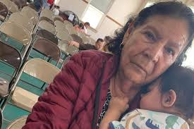 Fundraiser by Flor Robledo : Ayudenos a regresar a abuelita a su tierra!