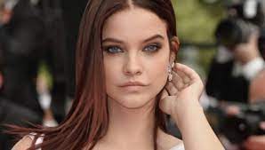 The couple said they met at a party before sprouse sent palvin a direct message on instagram. Barbara Palvin Wiki Bio Age Boyfriend Daughter Net Worth Nationality