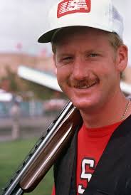 Daniel Carlisle's Instagram, Twitter & Facebook