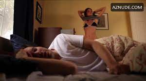 Caroline DAmore Underwear sexy part in American Idiots - UPSKIRT.TV